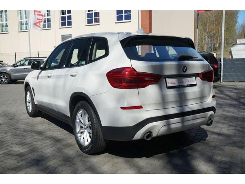Gebraucht BMW X3 Advantage 184 PS (135 kW) 2019 Alpinweiß SUV