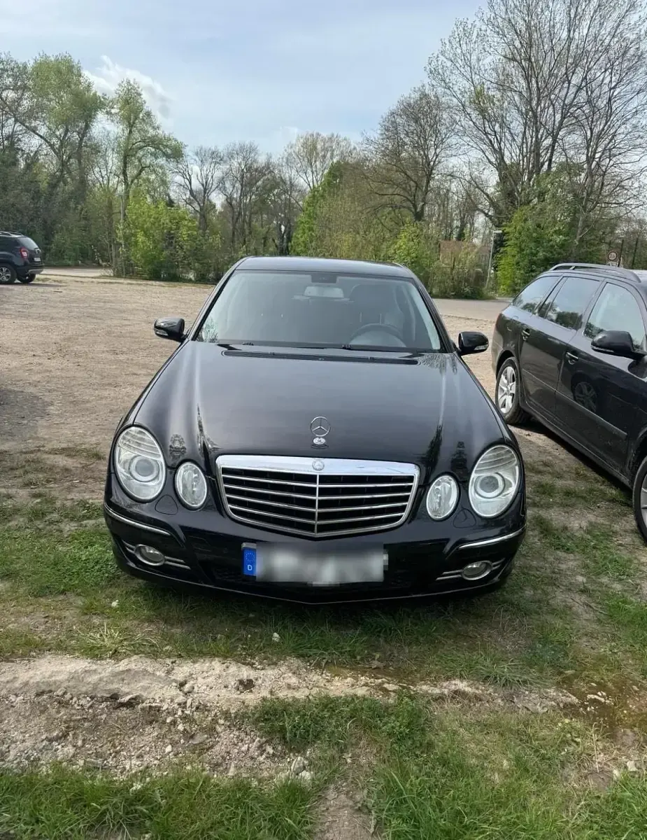 Second-hand Mercedes 280 200 CP (147 kW) 2006 Negru Berlinǎ