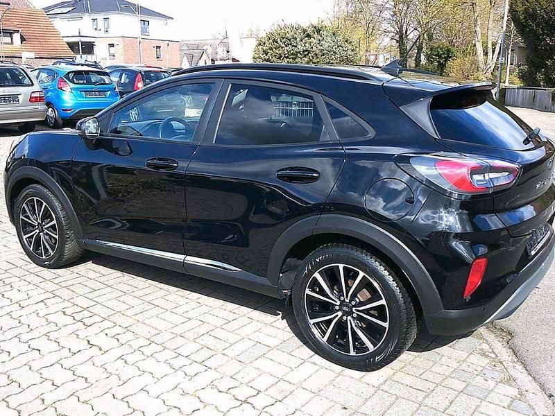 Gebraucht Ford Puma Titanium 125 PS (91 kW) 2020 Schwarz SUV
