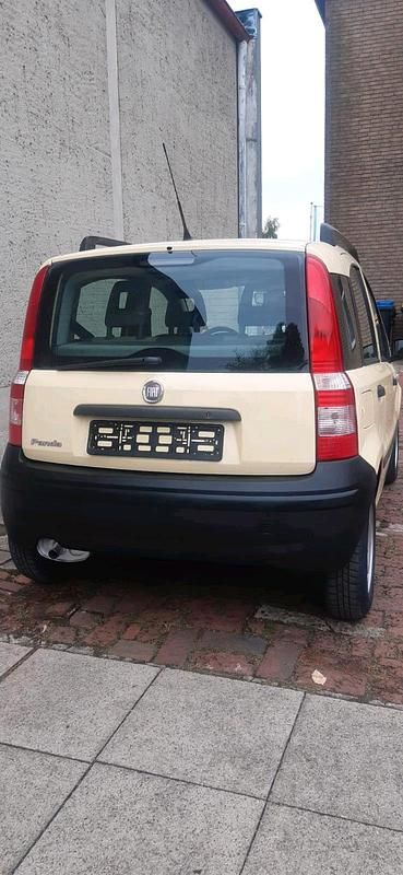 Gebraucht Fiat Panda 60 PS (44 kW) 2010 Gelb Kleinwagen