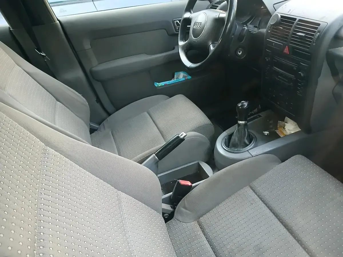 Gebraucht Audi A2 75 PS (55 kW) 2003 Andere farben Kleinwagen