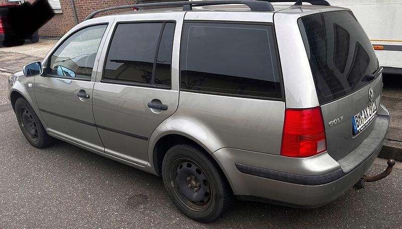 Gebraucht VW Golf IV Trendline 101 PS (74 kW) 2002 Grau Kombi