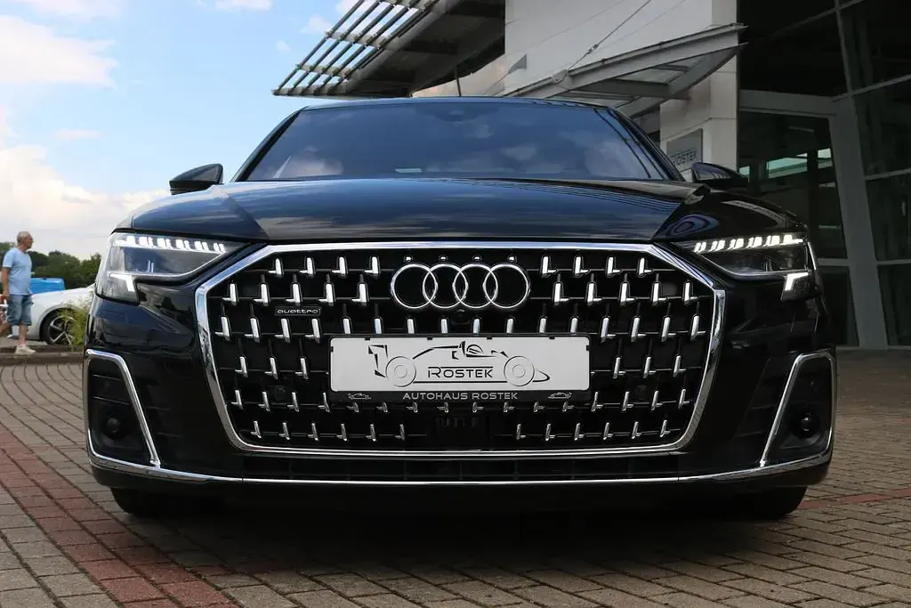 Gebraucht Audi A8L Sport 286 PS (210 kW) 2025 Schwarz Limousine