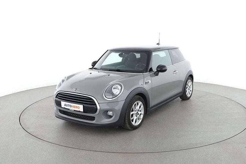 Grau Gebraucht 2019 Mini Cooper Kleinwagen | 14.060 € (Guter Preis) - Bild 1/3
