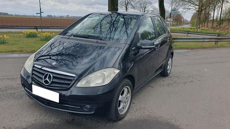Gebraucht Mercedes A150 95 PS (69 kW) 2009 Schwarz Limousine
