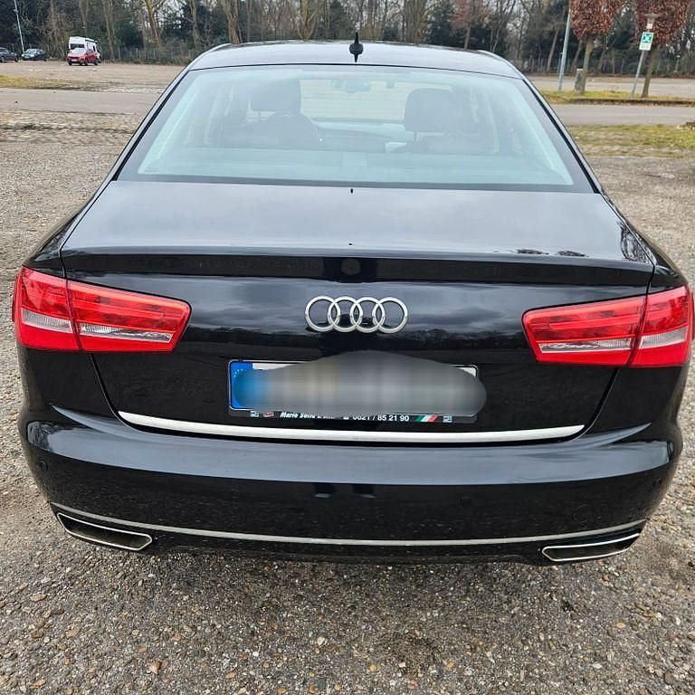 Usado Audi A6 204 HP (150 kW) 2012 Preto Sedan