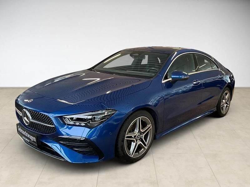 Gebraucht Mercedes CLA200 Style 163 PS (119 kW) 2024 Blau Coupé