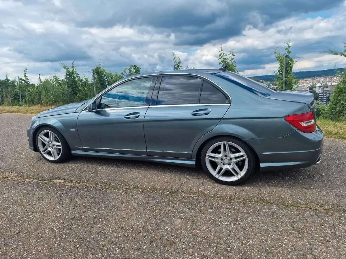 Gebraucht Mercedes C350 AMG 306 PS (225 kW) 2011 Grau Limousine