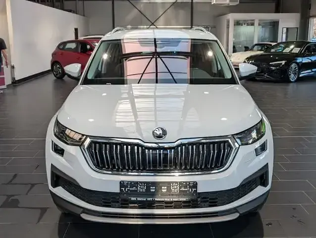 Gebraucht Skoda Kodiaq Style 150 PS (110 kW) 2023 Weiß SUV