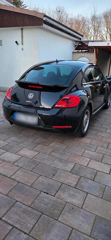Gebraucht VW Beetle 111 PS (81 kW) 2014 Schwarz Kleinwagen