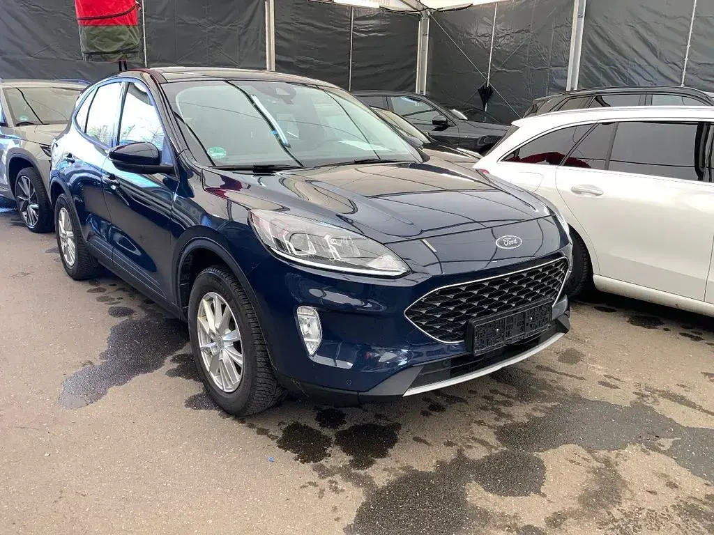 Używany Ford Kuga 224 KM (164 kW) 2022 Niebieski SUV