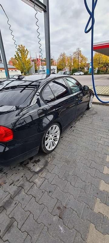 Gebraucht 2010 BMW 318 Limousine | 4.550 € (Fairer Preis) - Bild 1/4