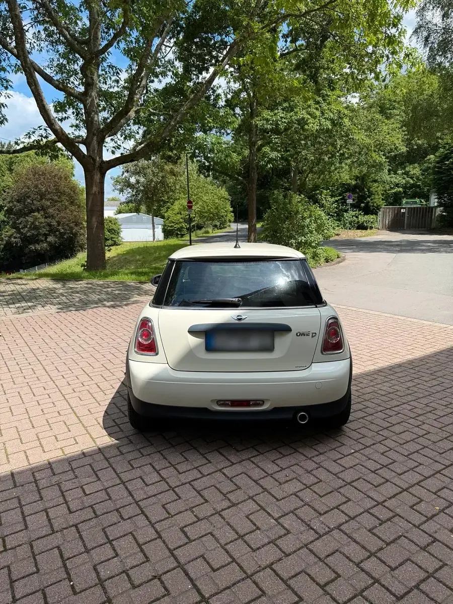 Gebraucht Mini One D 90 PS (66 kW) 2013 Weiß Kleinwagen