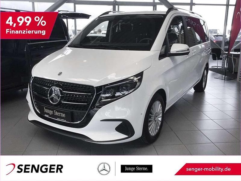 Bergkristallweiß Gebraucht 2024 Mercedes 220 Style Kombi | 58.350 € - Bild 1/3