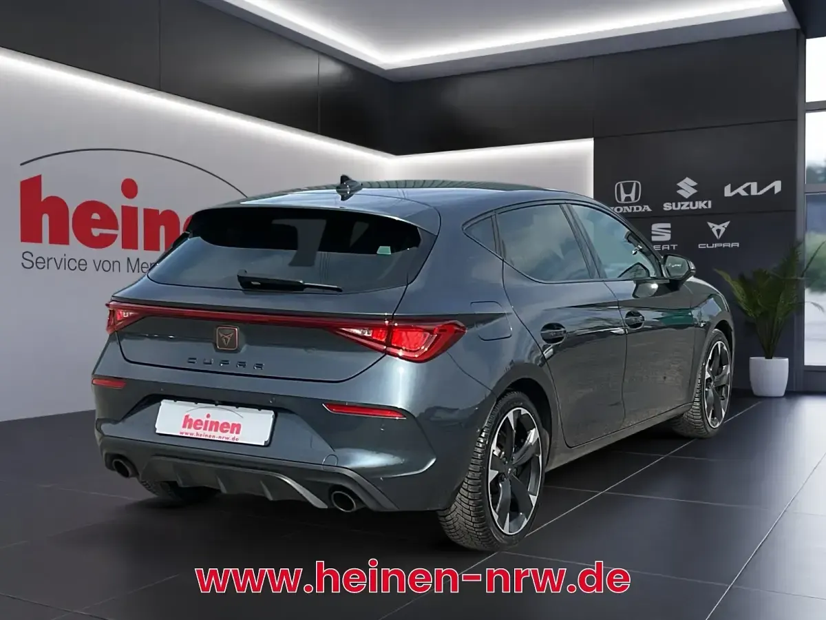 Usata Cupra Leon 245 CV (180 kW) 2023 Grigio Berlina