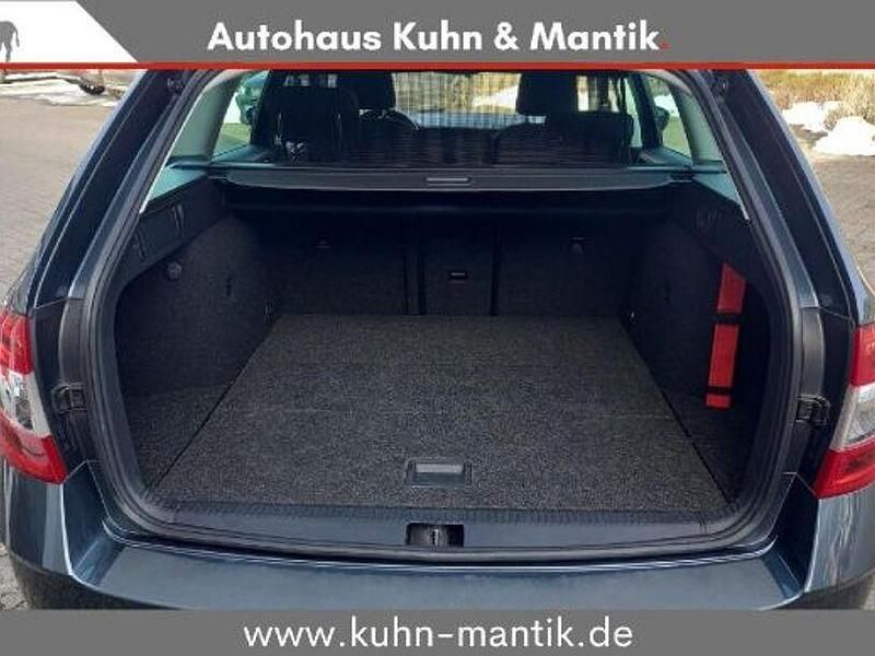 Second-hand Skoda Octavia Style 116 CP (85 kW) 2018 Gri Break