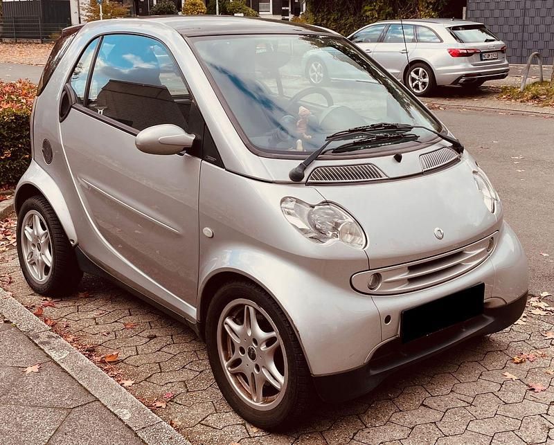 Silber Gebraucht 2002 Smart ForTwo Coupé Passion Coupé | 999 € (Superpreis) - Bild 1/4