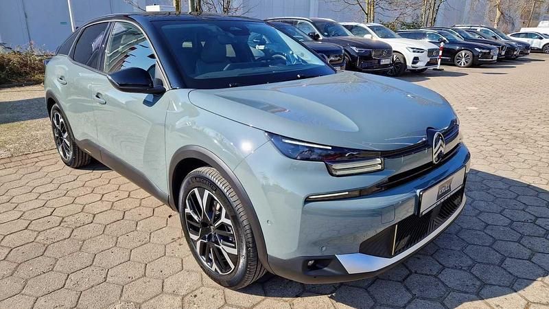 Usata Citroën e-C4 114 kW (156 CV) 2025 Verde Berlina