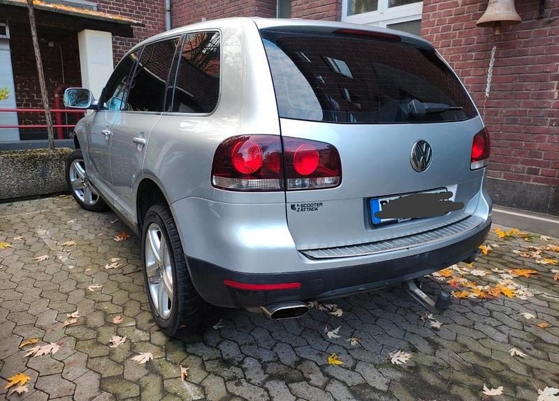 Gebraucht VW Touareg 245 PS (180 kW) 2006 Silber SUV