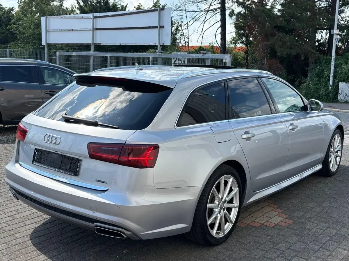 Gebraucht Audi A6 Sport 272 PS (200 kW) 2015 Silber Kombi