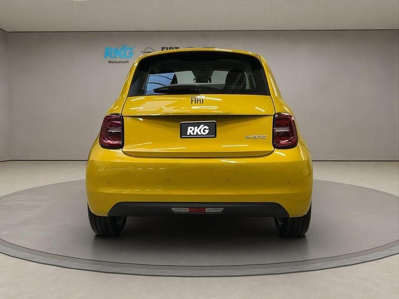 Gebraucht Fiat 500 65 PS (47 kW) 2025 Grün Kleinwagen