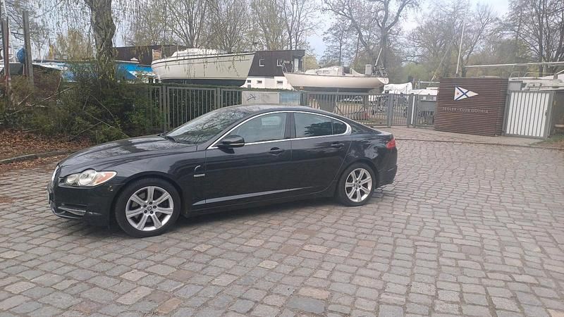 Usata Jaguar XF 2010 Grigio Berlina
