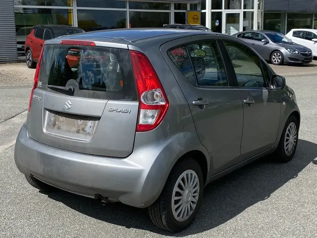 Gebraucht Suzuki Splash Basic 65 PS (47 kW) 2010 Kleinwagen