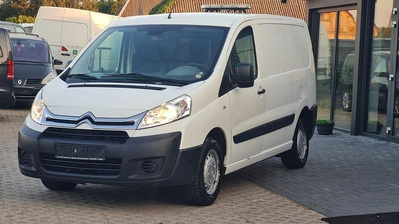 Gebraucht Citroën Jumpy 128 PS (94 kW) 2013 Weiß Van / Kleinbus
