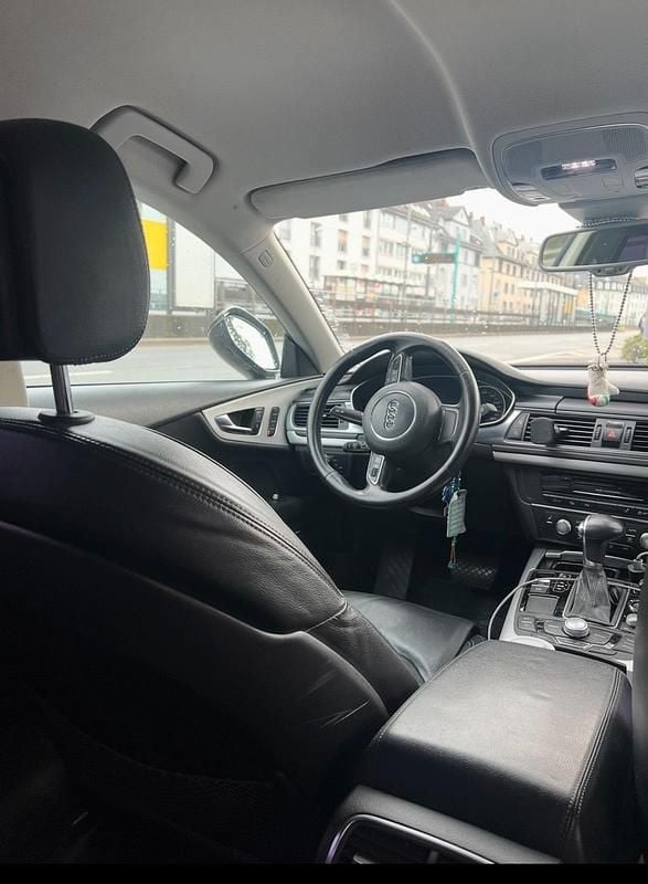 Gebraucht Audi A7 204 PS (150 kW) 2011 Schwarz Kleinwagen