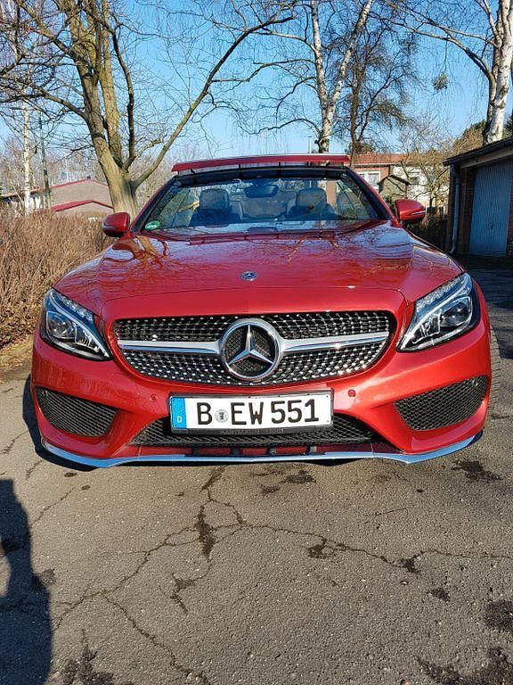 Rot Gebraucht 2017 Mercedes C200 Edition 1 Cabrio | 26.900 € (Fairer Preis) - Bild 1/4