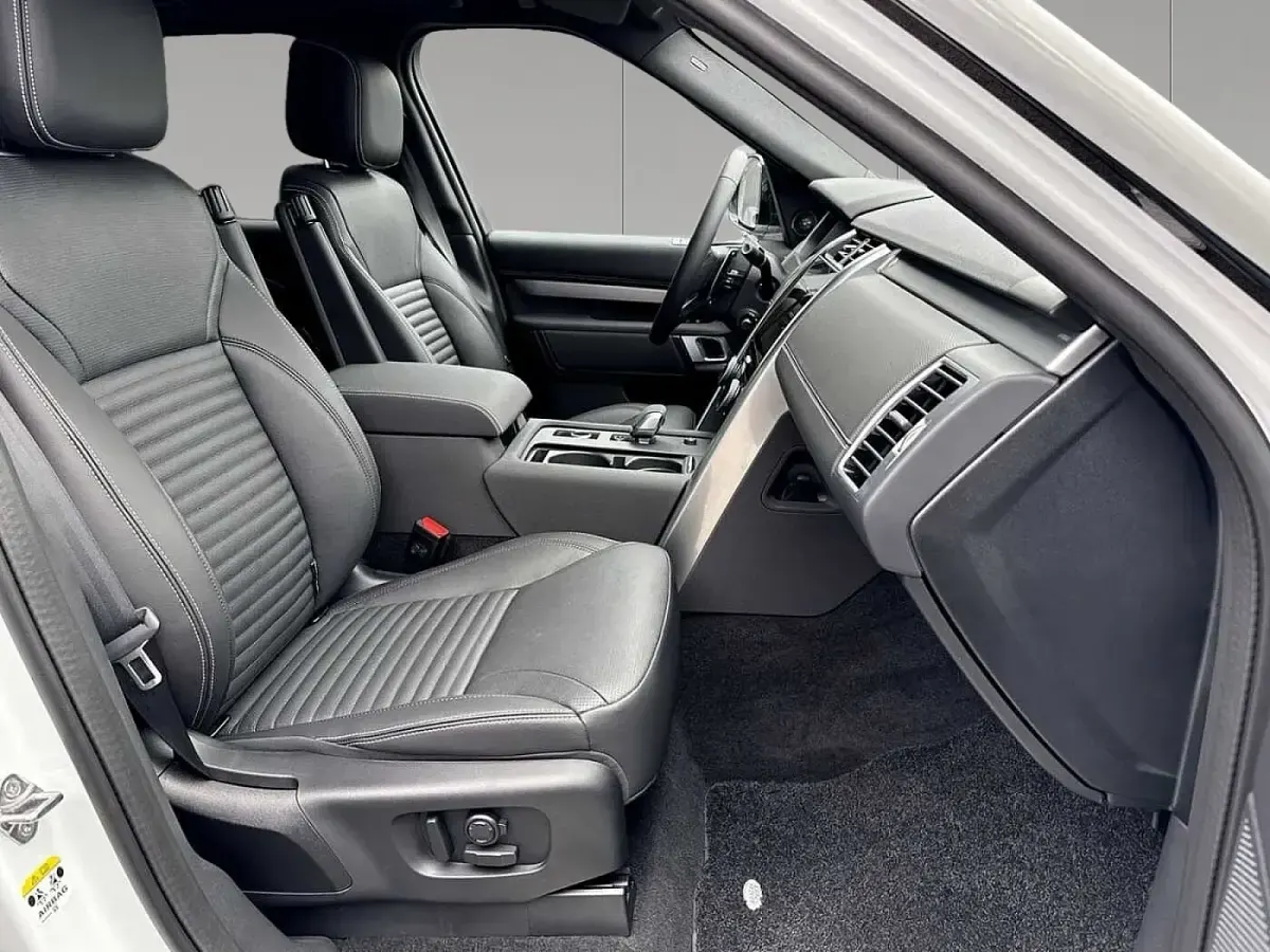 Gebraucht Land Rover Discovery 5 SE Dynamic 252 PS (185 kW) 2024 Fuji white SUV