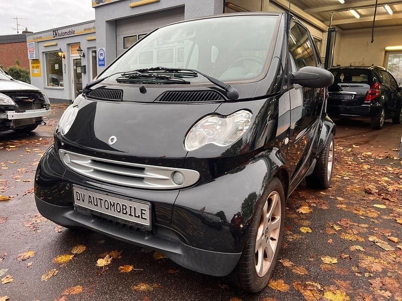 Schwarz Gebraucht 2006 Smart ForTwo Coupé Kleinwagen | 3.250 € (Fairer Preis) - Bild 1/4