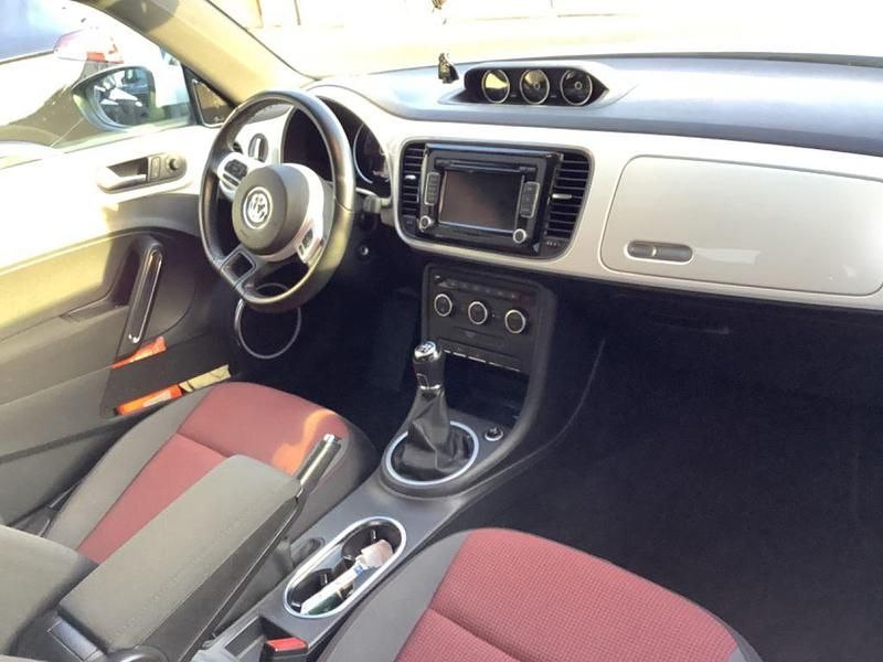 Gebraucht VW Beetle Design 160 PS (117 kW) 2013 Weiß Kleinwagen