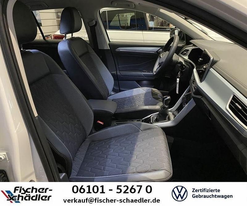 Gebraucht VW T-Roc Goal 116 PS (85 kW) 2025 Pure white SUV