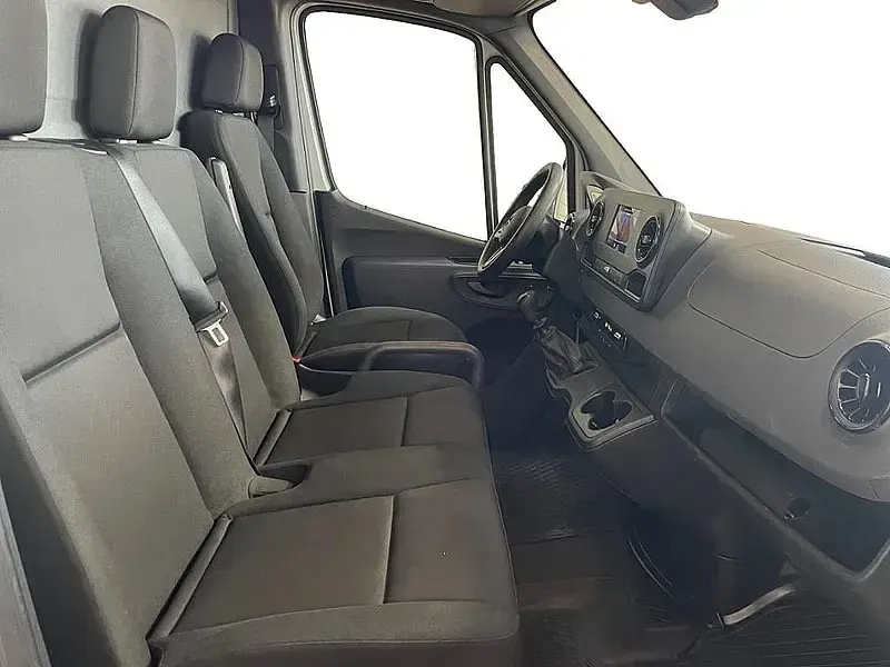 Gebraucht Mercedes Sprinter 170 PS (125 kW) 2024 Arktikweiss Van