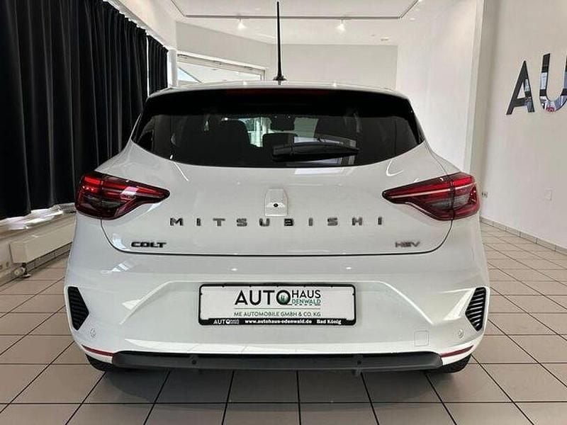 Gebraucht Mitsubishi Colt 143 PS (105 kW) 2024 Weiß Limousine