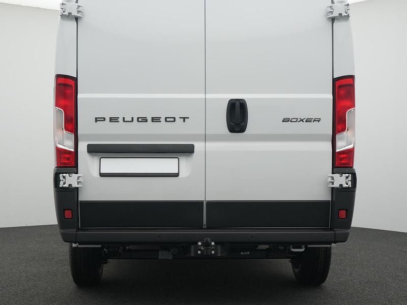 Gebraucht Peugeot Boxer 140 PS (102 kW) 2025 Lackierung weiss icy/typ aussenverkleidung spiegel flach standard Van