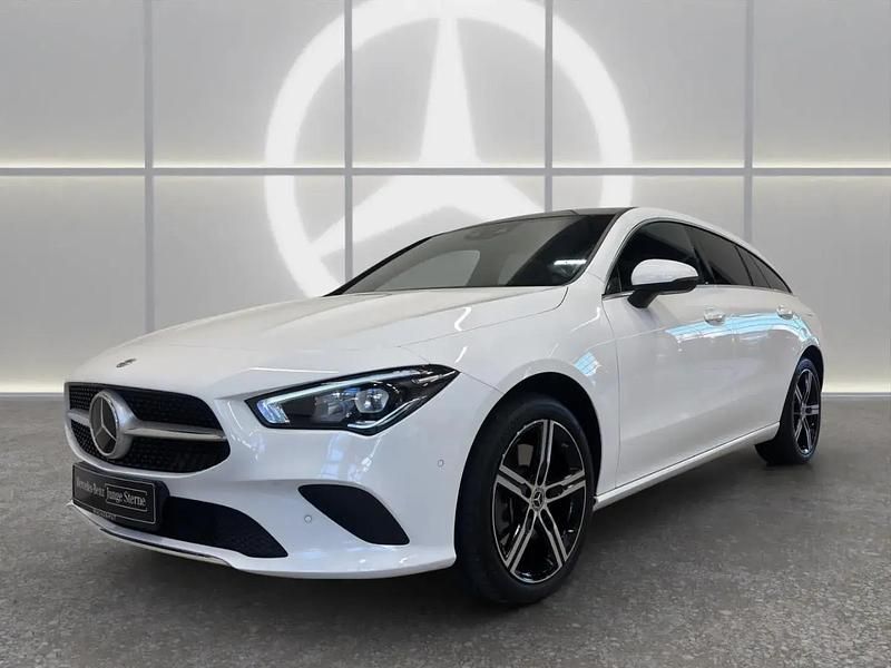Weiß Gebraucht 2022 Mercedes CLA250e Shooting Brake Progressive Kombi | 26.929 € (Fairer Preis) - Bild 1/4