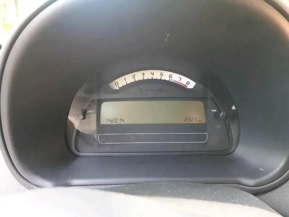 Używany Citroën C3 73 KM (53 kW) 2009 Czerwony Hatchback