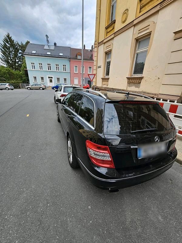 Gebraucht Mercedes C220 170 PS (125 kW) 2008 Schwarz Kombi