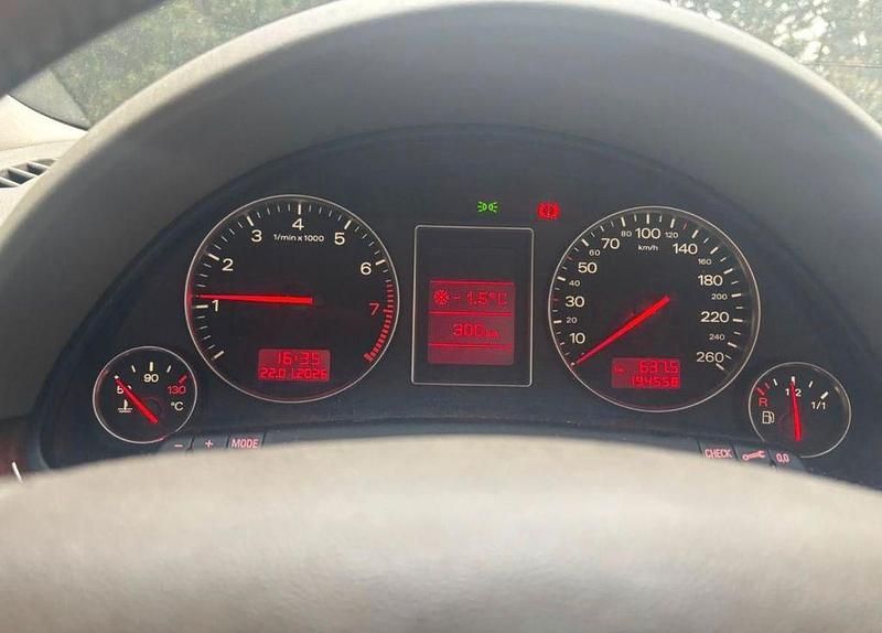 Gebraucht Audi A4 131 PS (96 kW) 2001 Limousine