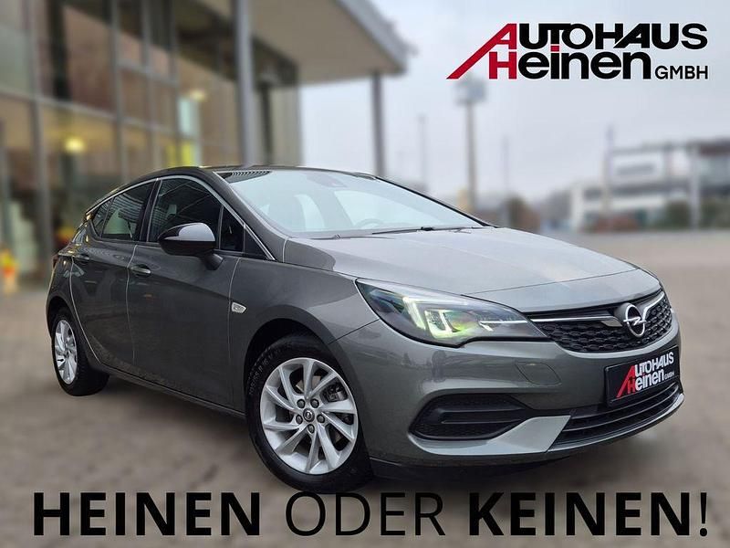 Quarz grau Gebraucht 2021 Opel Astra Elegance Limousine | 16.990 € (Guter Preis) - Bild 1/4