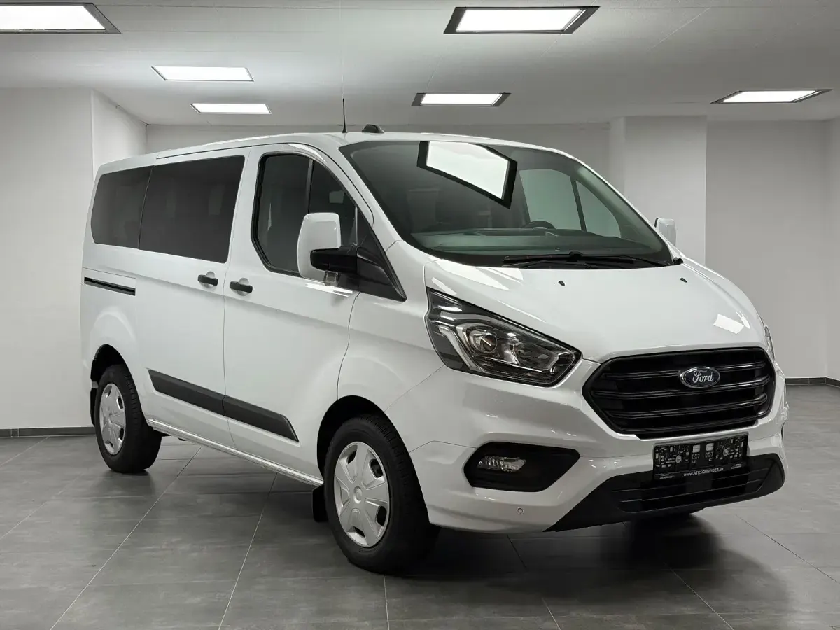 Usata Ford Transit Custom 105 CV (77 kW) 2020 Bianco Monovolume