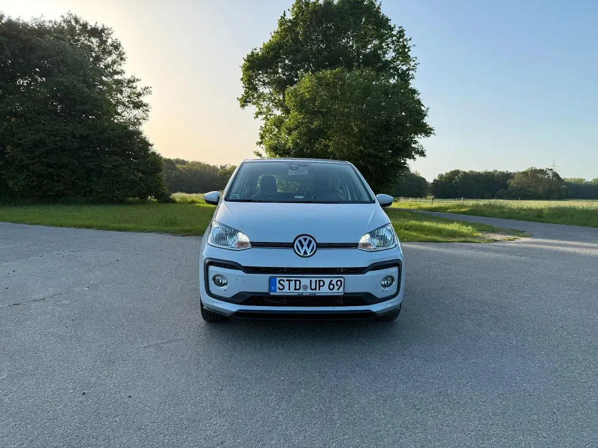 Używany VW up! Beats 90 KM (66 kW) 2017 Biały Hatchback