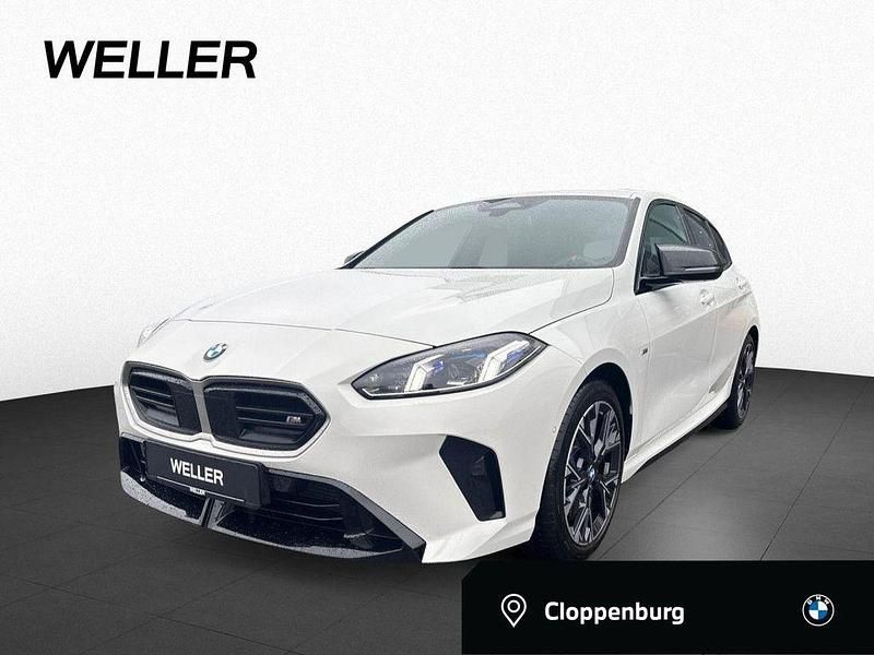 Weiß Gebraucht 2024 BMW M135 Efficient Dynamics Kleinwagen | 35.900 € (Superpreis) - Bild 1/4