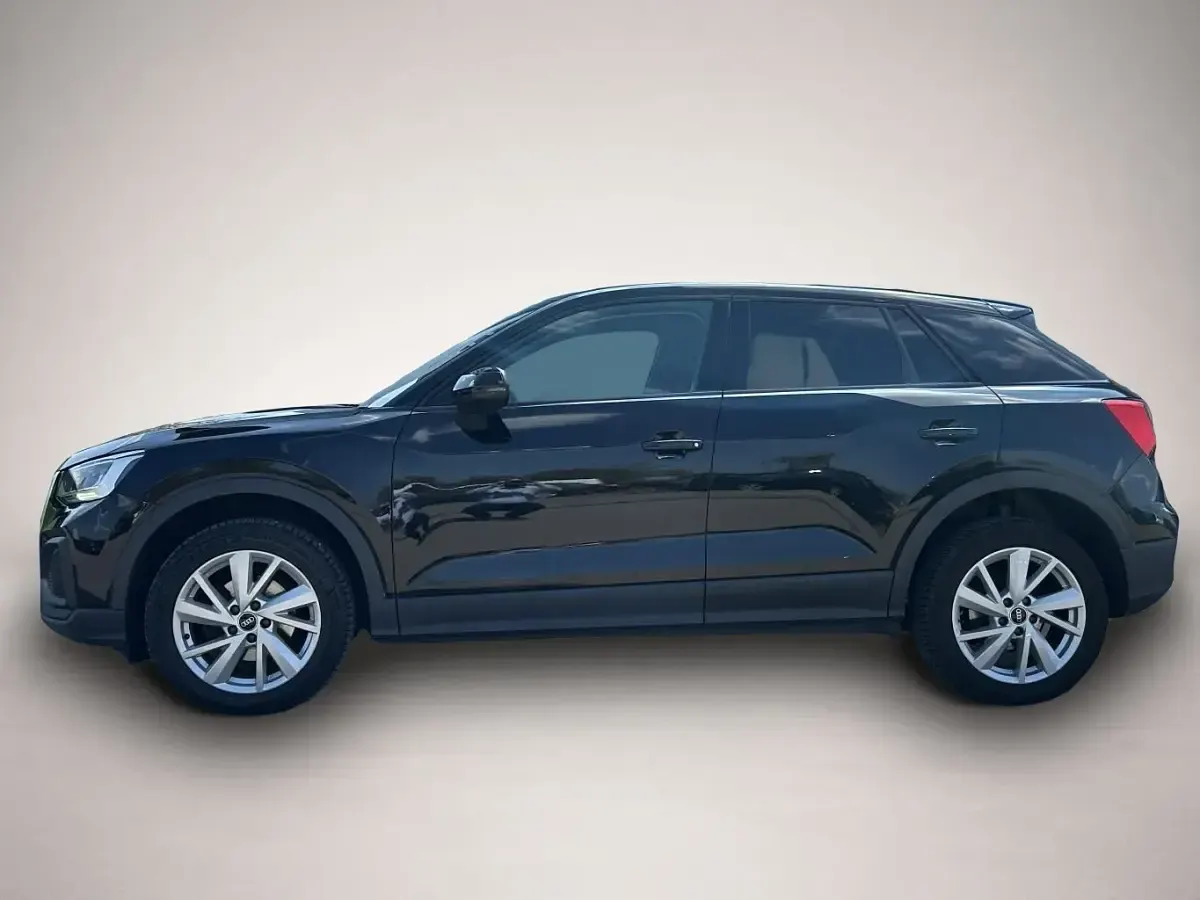 Gebraucht Audi Q2 150 PS (110 kW) 2022 Schwarz SUV