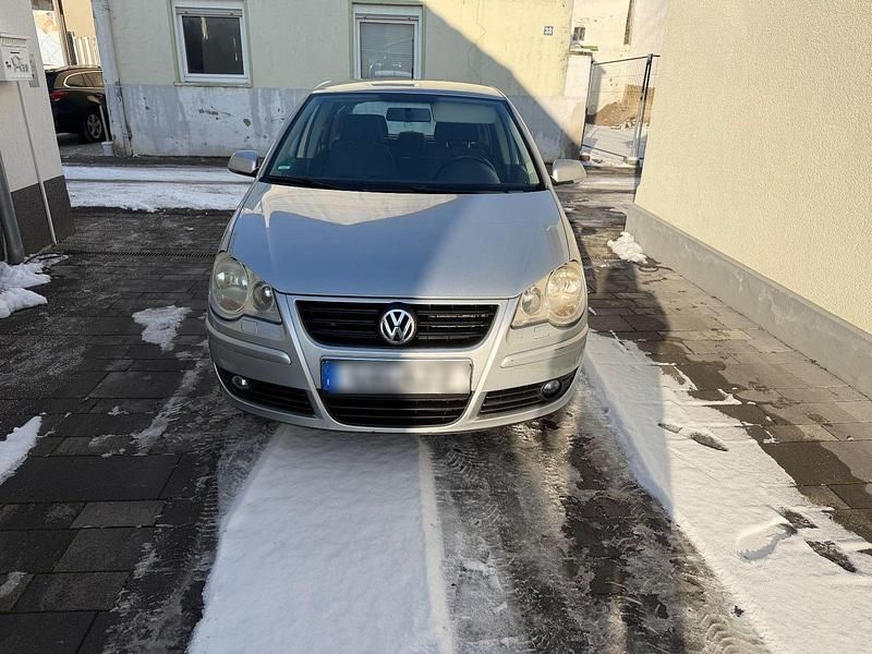 Gebraucht VW Polo Comfortline 86 PS (63 kW) 2009 Schwarz Limousine