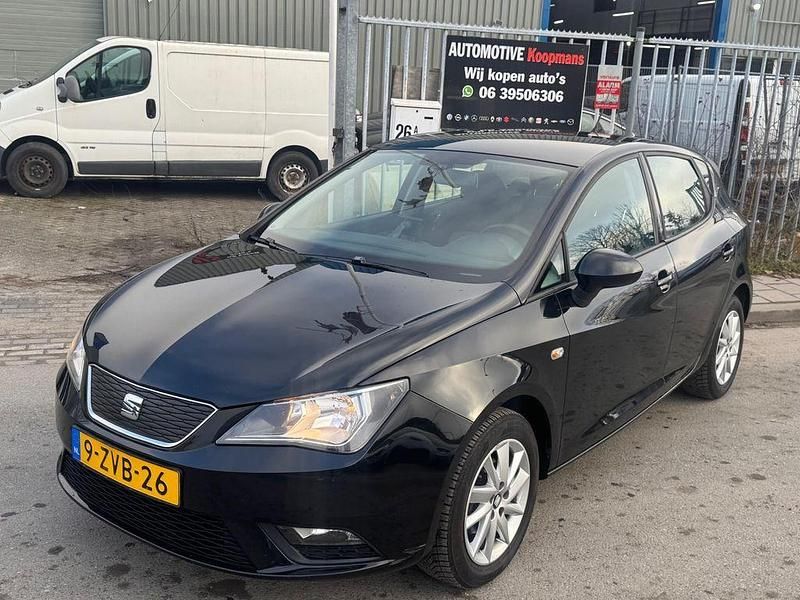 Schwarz Gebraucht 2015 Seat Ibiza SC Style Kleinwagen | 3.650 € (Superpreis) - Bild 1/4