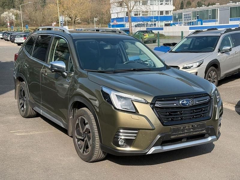 Gebraucht Subaru Forester Premium 150 PS (110 kW) 2022 Grün SUV