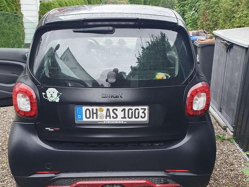 Gebraucht Smart ForTwo Coupé Brabus 90 PS (66 kW) 2019 Schwarz Coupé